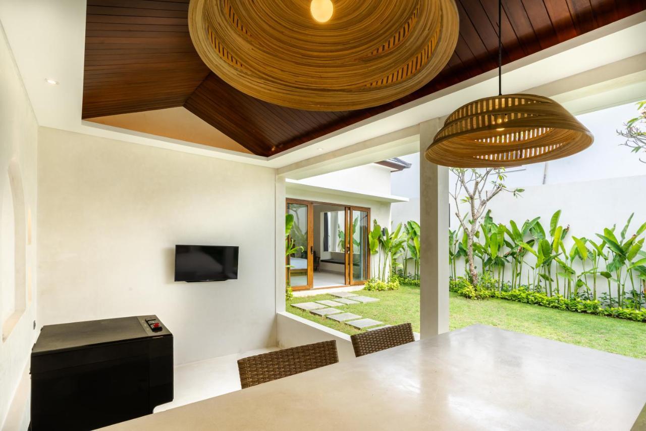 J4 Villas Sanur Esterno foto