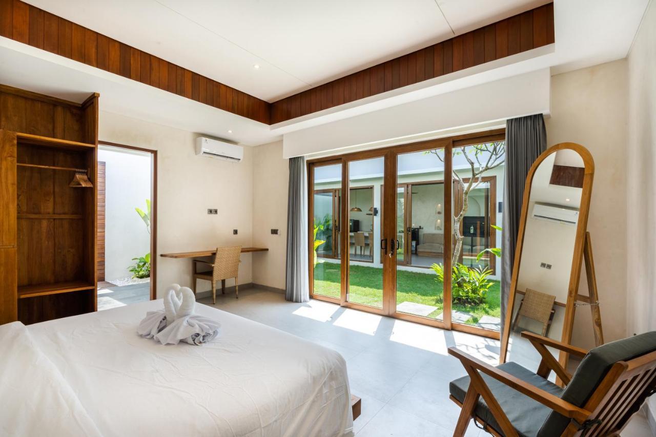 J4 Villas Sanur Esterno foto