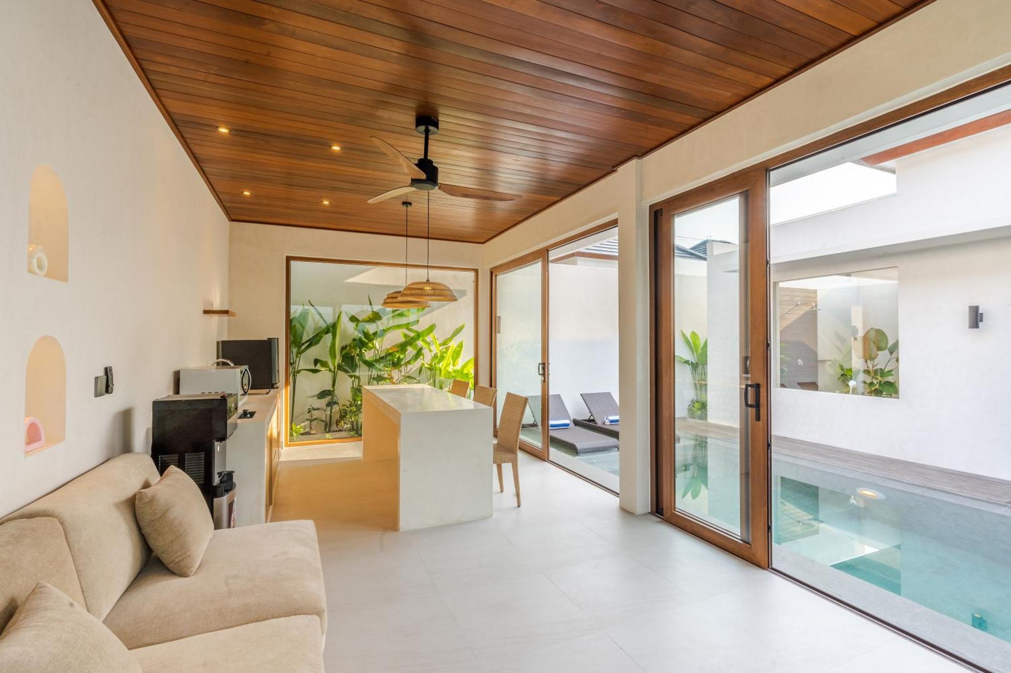 J4 Villas Sanur Esterno foto