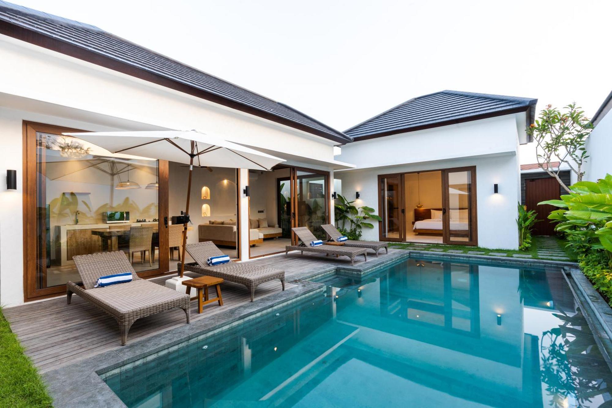J4 Villas Sanur Esterno foto