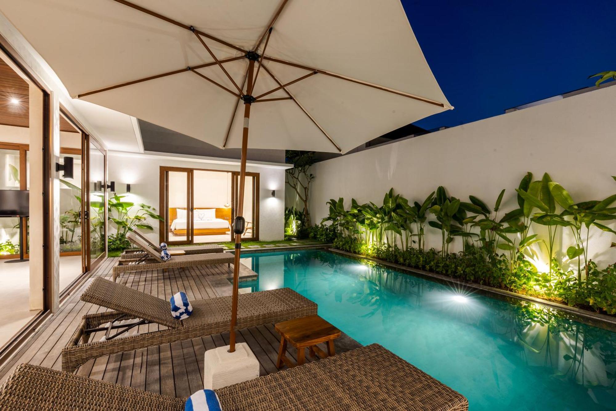 J4 Villas Sanur Esterno foto